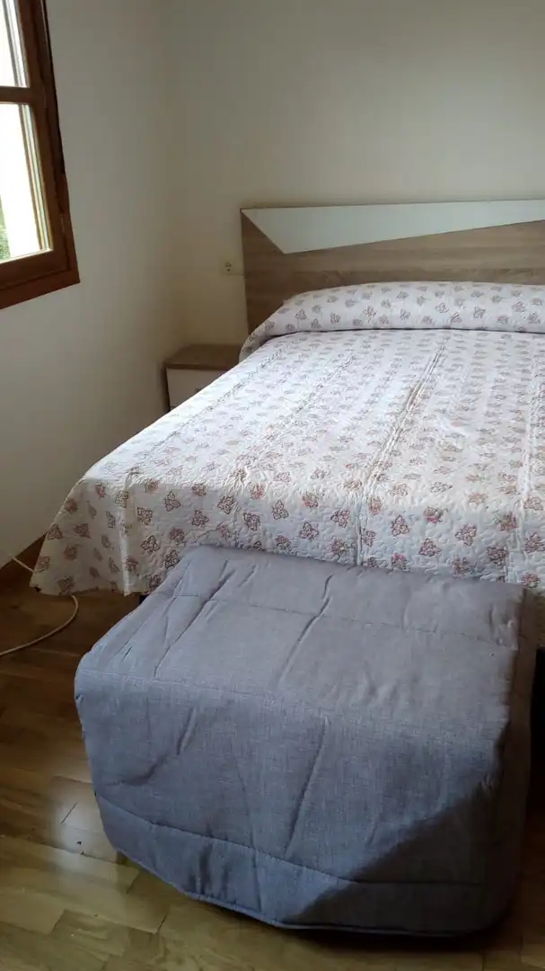 Casa adosada de alquiler en Calle Celorio, Celorio - Poó - Parres