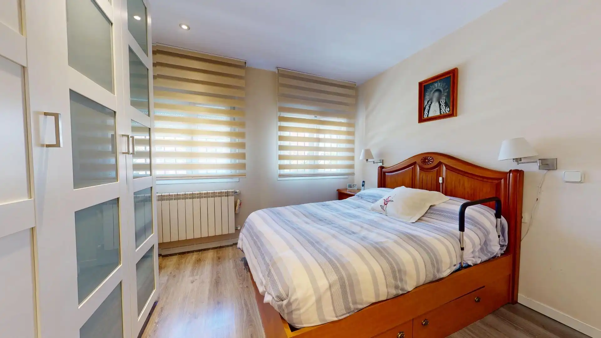 Schlafzimmer von Wohnung zum Verkauf in Madrid mit Klimaanlage, Heizung und Möbliert