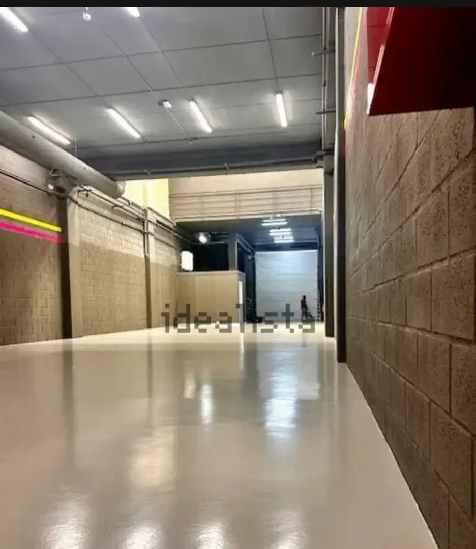 Nau industrial de lloguer en Marbella