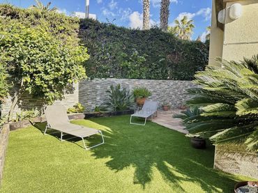 Adosado con piscina en venta en Fenals