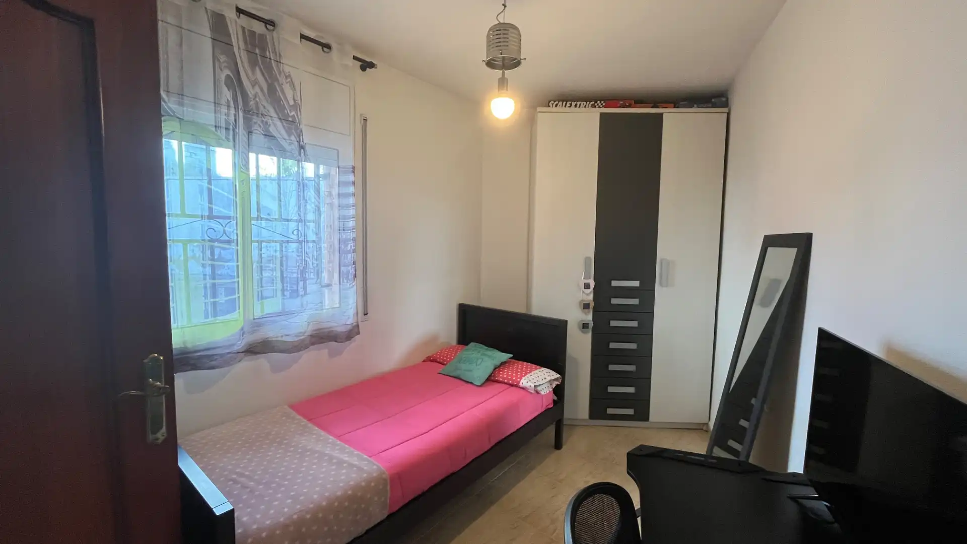 Habitación de Casa o chalet en venta en Sant Pere de Ribes con Calefacción, Terraza y Horno