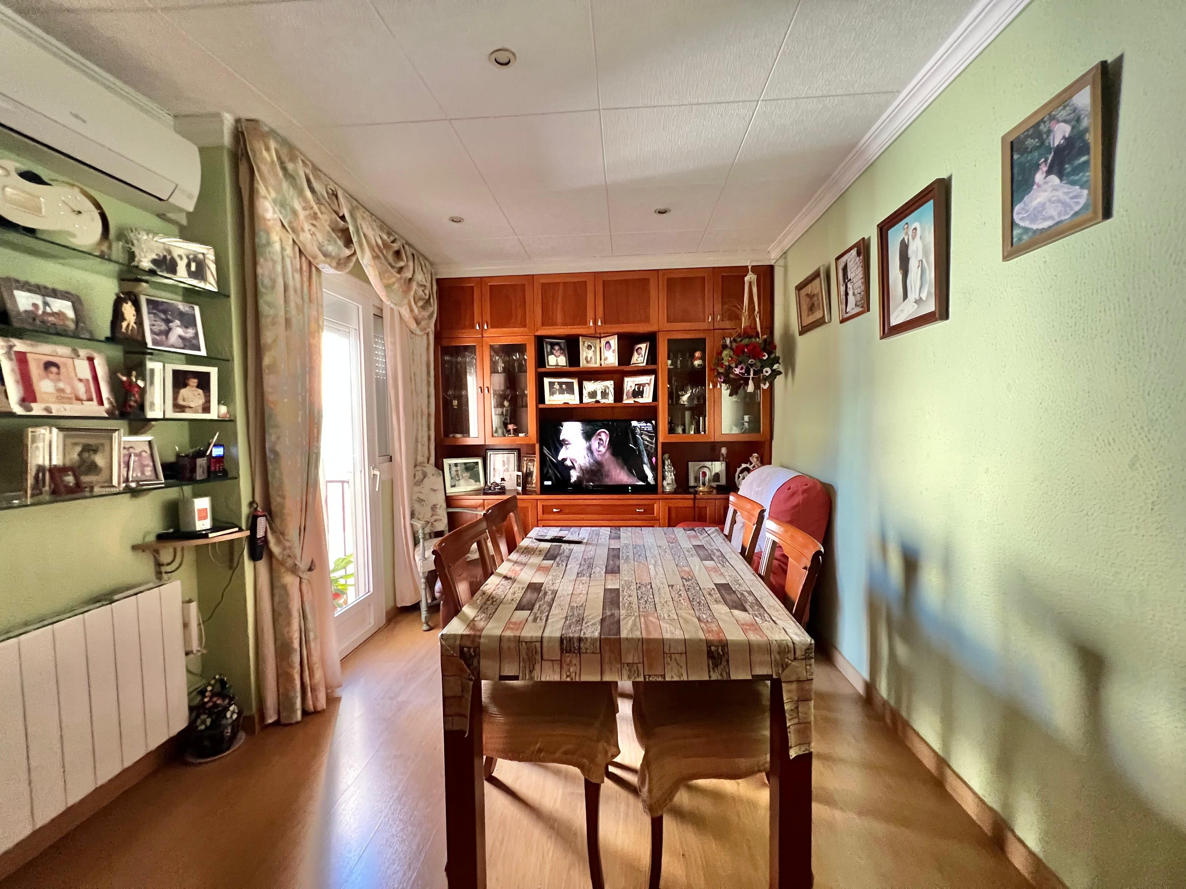 Dining room of Flat for sale in L'Hospitalet de Llobregat  with Balcony
