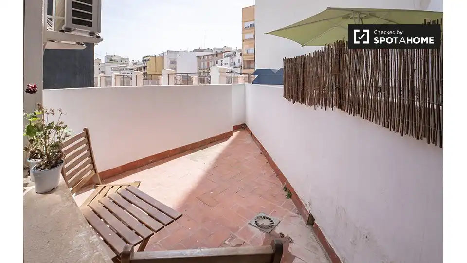 Flat with terrace to rent in L'Eixample, imagen 13