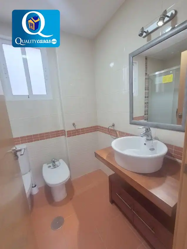 Baño de Casa o chalet en venta en Busot con Aire acondicionado, Calefacción y Terraza