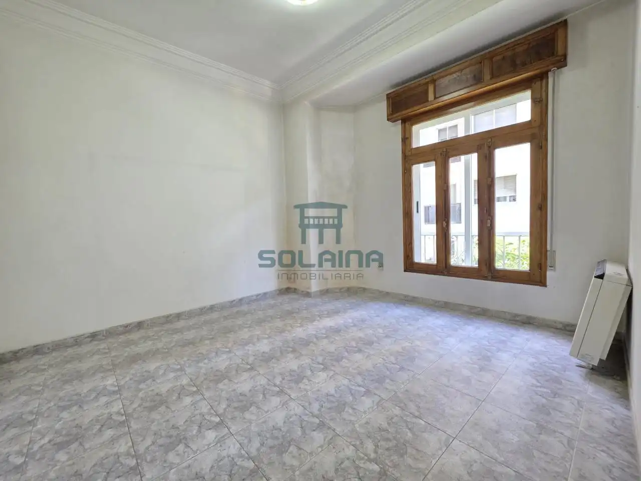 Flat for sale in Ourense Capital   with Heating, Storage room and Furnished