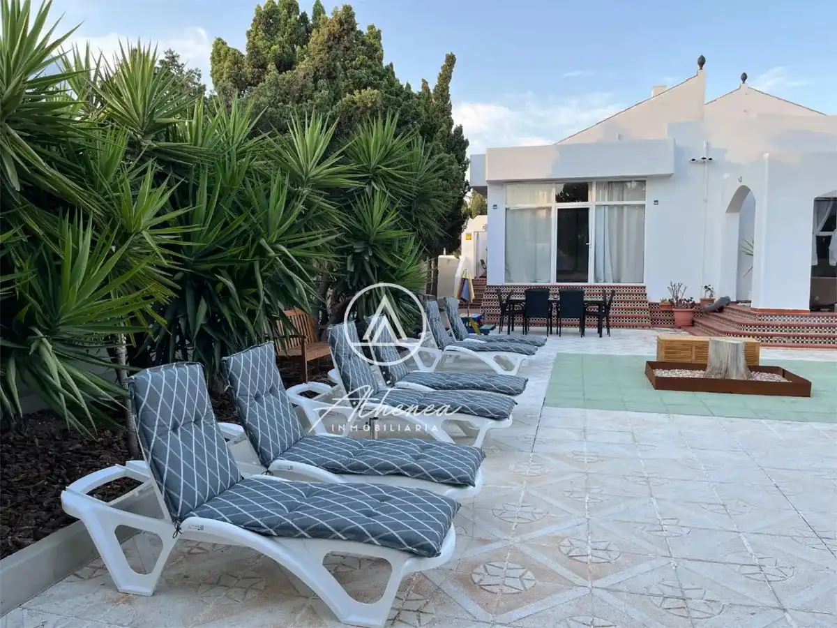 Terraza de Casa o chalet en venta en Roquetas de Mar con Aire acondicionado, Calefacción y Jardín privado