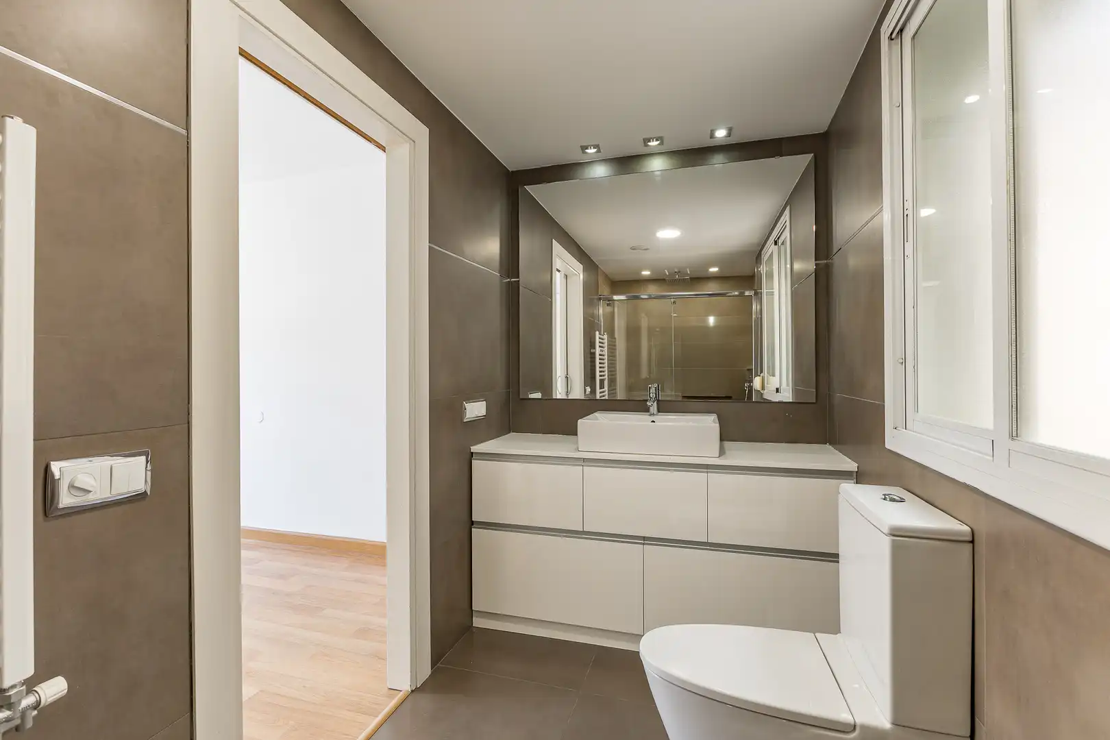 Baño de Piso en venta en Molins de Rei con Aire acondicionado, Calefacción y Parquet