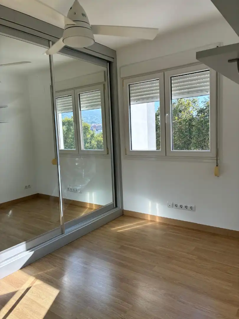 Habitación de Apartamento de alquiler en Jávea / Xàbia con Aire acondicionado, Calefacción y Jardín privado