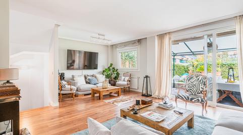 Foto 2 de Casa adosada en venda a El Pinar - Punta Galea, Madrid