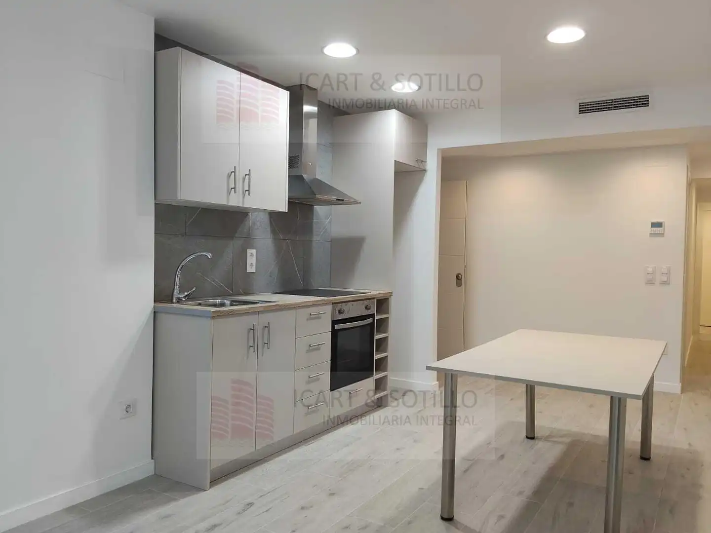 Kitchen of Flat for sale in Benicarló  with Heating, Storage room and Furnished
