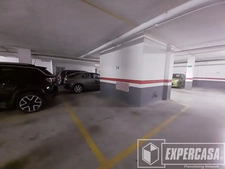 Aparcament de Dúplex en venda en Torrent amb Aire condicionat i Terrassa