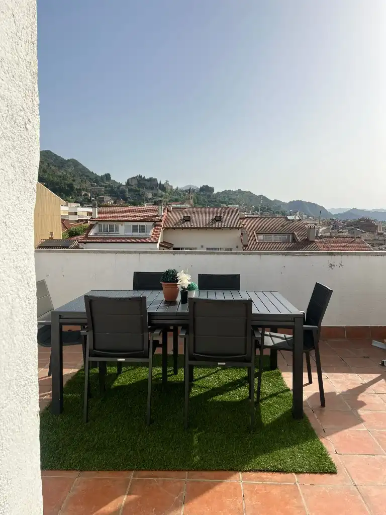 Terrassa de Àtic en venda en Berga amb Calefacció, Terrassa i Moblat