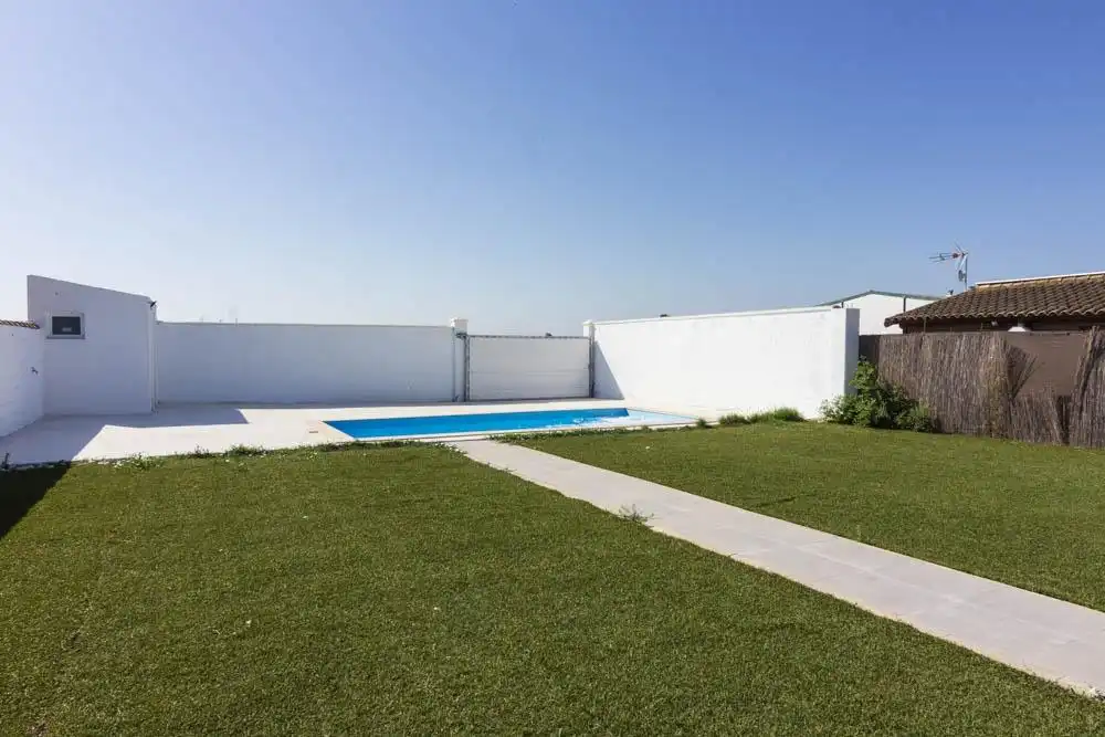 Piscina de Finca rústica en venta en El Puerto de Santa María con Piscina