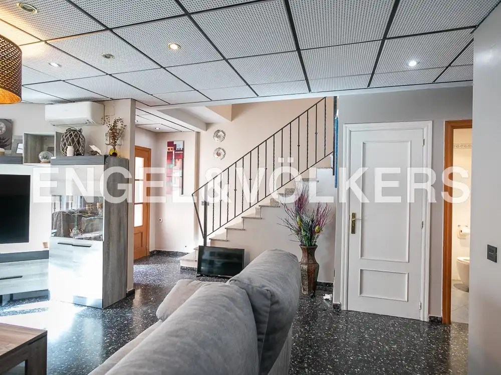 Casa o chalet de alquiler en La Pobla de Farnals con Aire acondicionado, Calefacción y Terraza