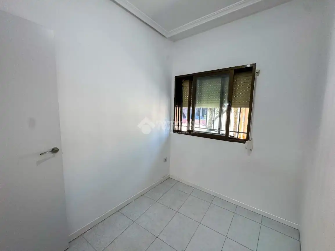 Habitación de Piso en venta en Navalcarnero con Aire acondicionado y Calefacción