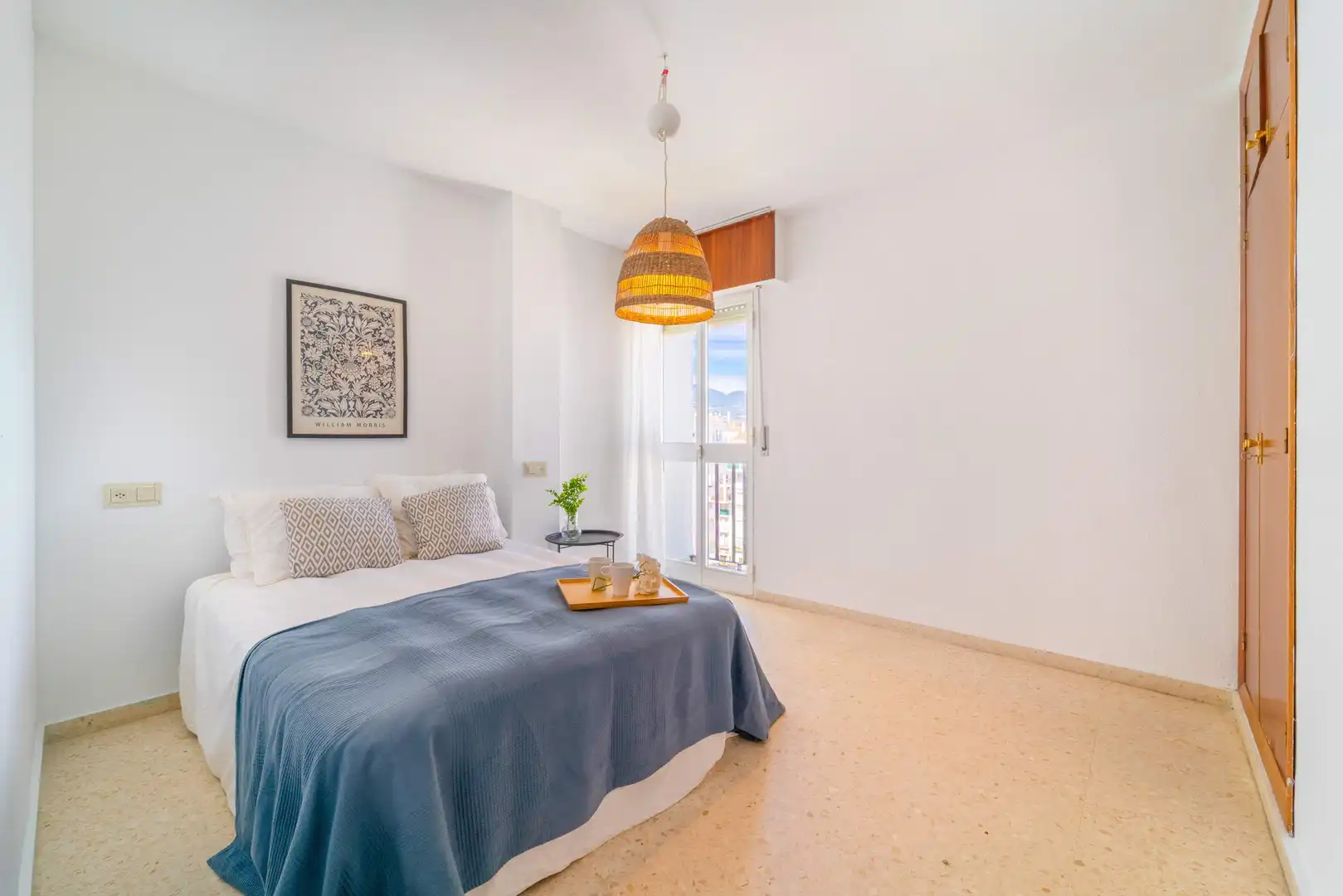 Habitación de Piso en venta en Fuengirola con Terraza, Trastero y Piscina comunitaria