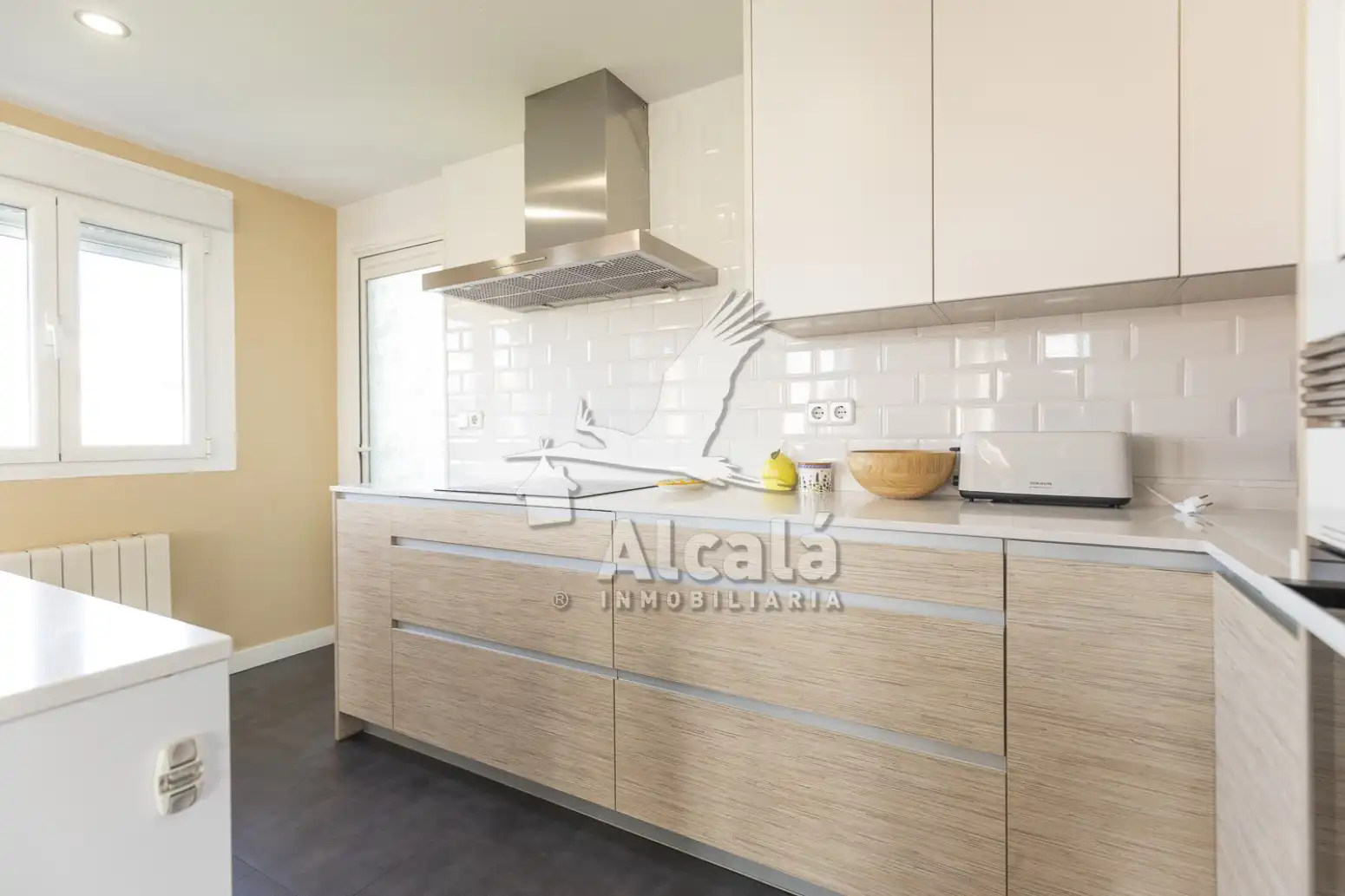 Cocina de Piso en venta en Alcalá de Henares con Aire acondicionado, Calefacción y Trastero