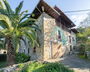 Exterior view of House or chalet for sale in Cangas de Onís  with Heating, Private garden and Parquet flooring