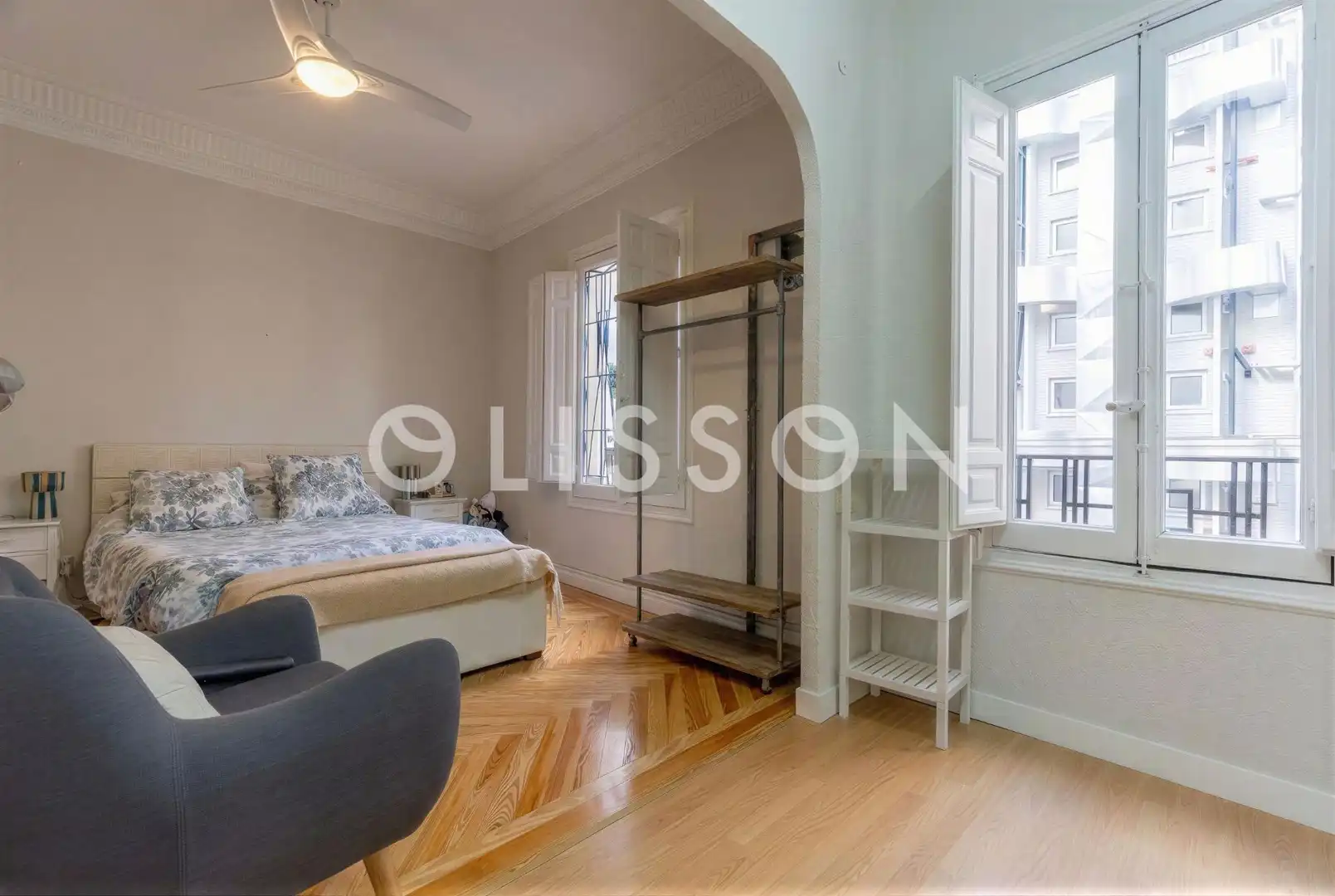Habitación de Piso en venta en Madrid con Calefacción y Trastero