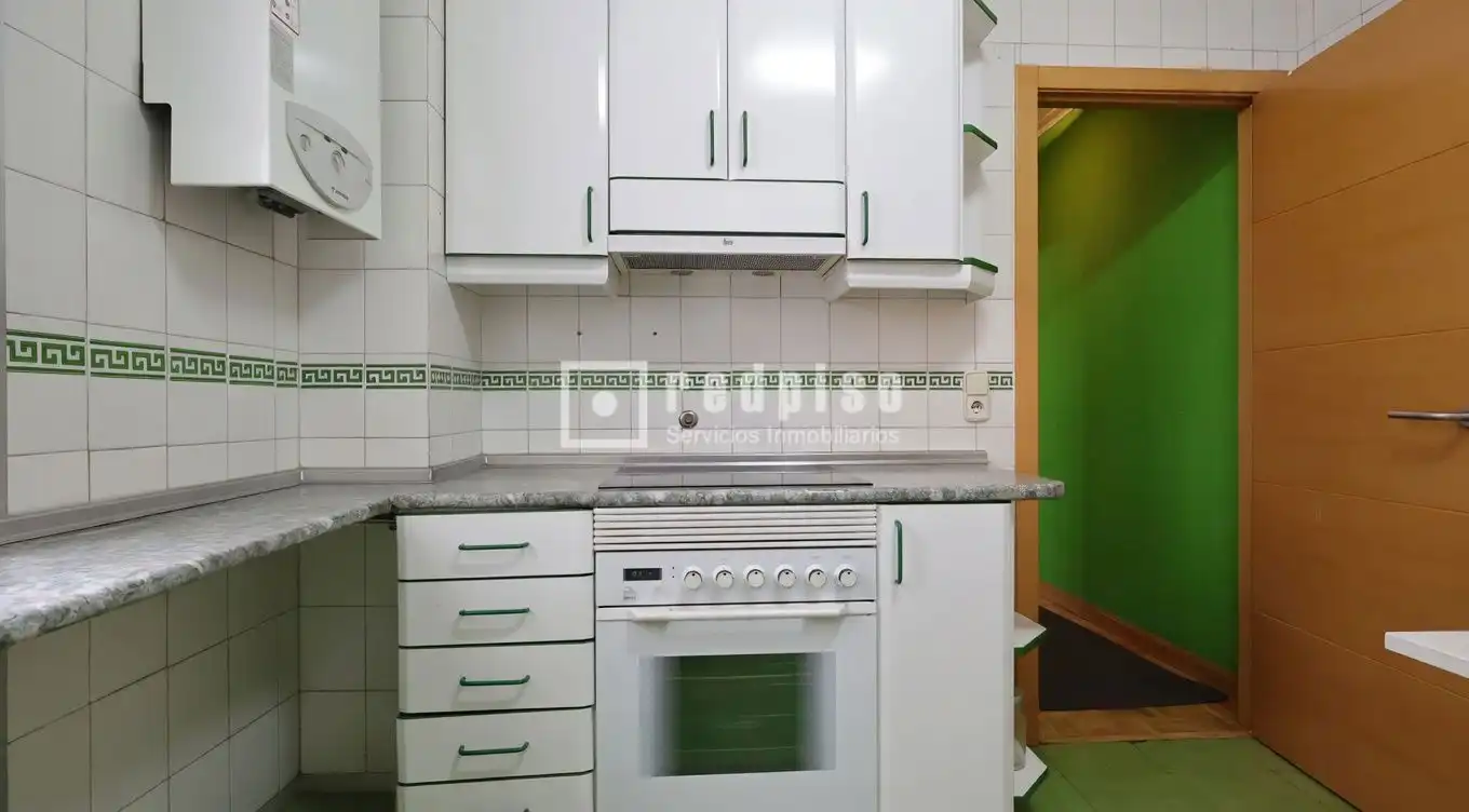 Piso en venta en Ríos Rosas - Nuevos Ministerios