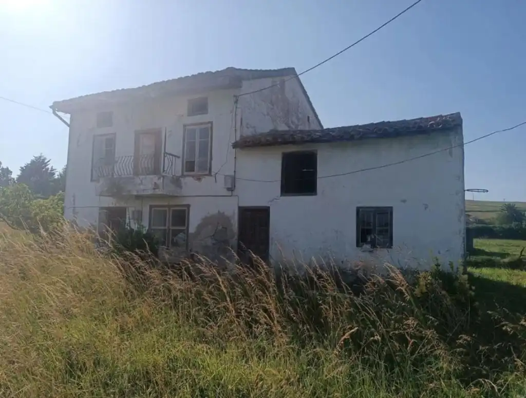 Xalet en venda a Soto de la Marina