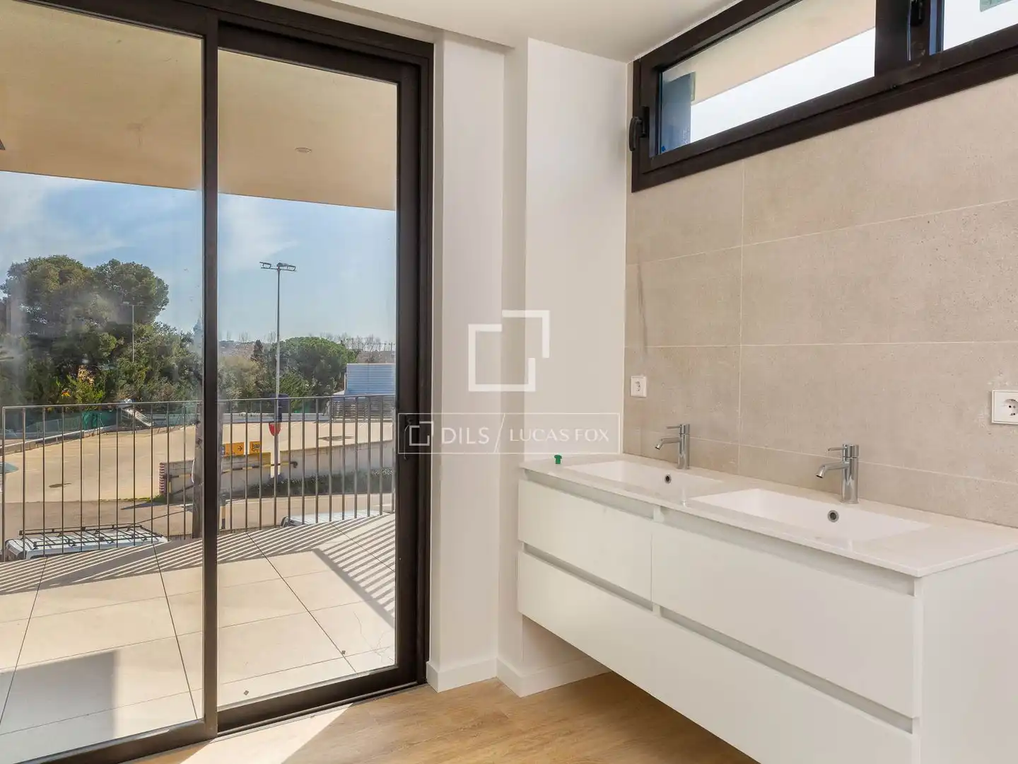 Vista exterior de Casa o xalet en venda en Palamós amb Aire condicionat, Calefacció i Jardí privat