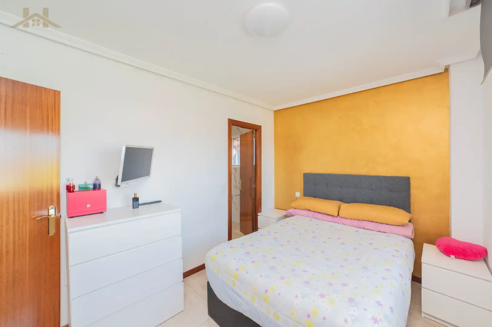 Bedroom of Flat for sale in Móstoles  with Air Conditioner, Heating and Terrace