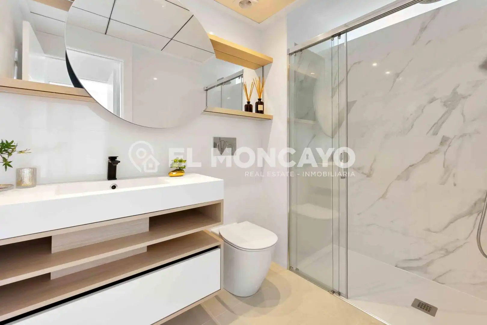 Bany de Apartament en venda en Rojales amb Aire condicionat, Calefacció i Jardí privat