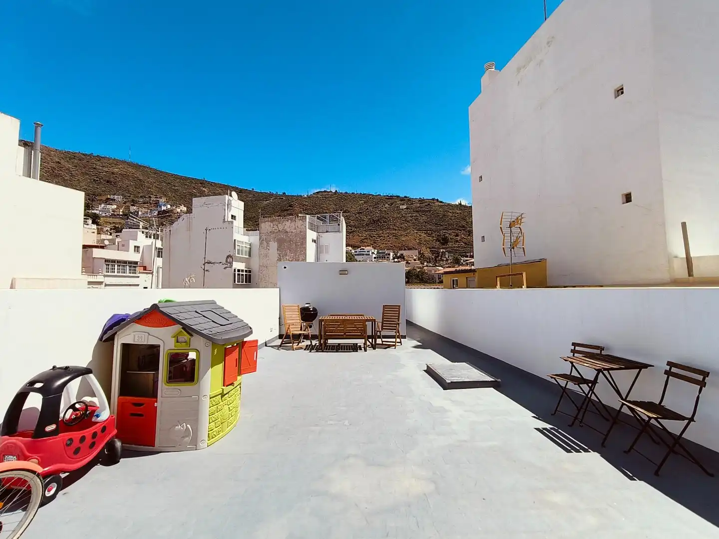 Terraza de Piso de alquiler en Santa Cruz de Tenerife con Aire acondicionado y Amueblado
