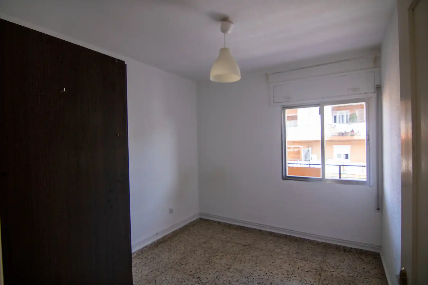Bedroom of Flat for sale in Madrid  with Terrace, Washing machine and Alarm