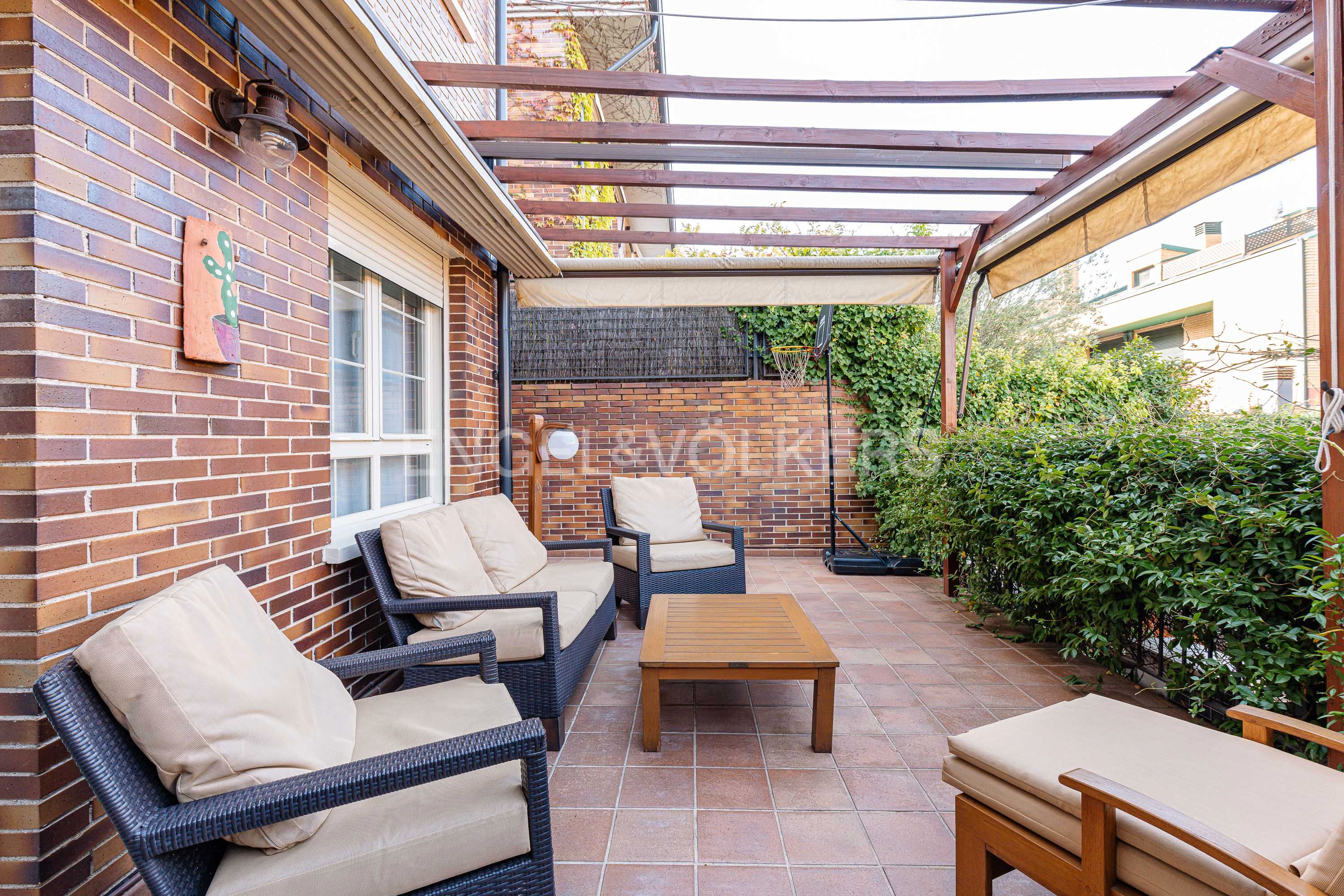 Terrace of House or chalet for sale in Boadilla del Monte  with Air Conditioner, Heating and Private garden