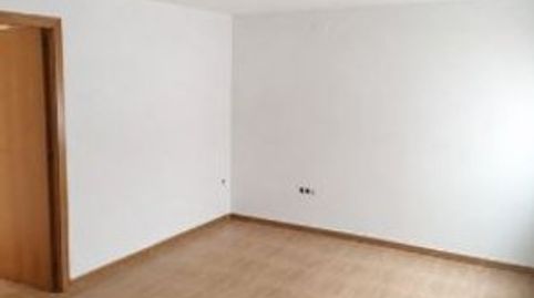 Foto 2 de Pis en venda a Núcleo Urbano, La Pobla de Vallbona