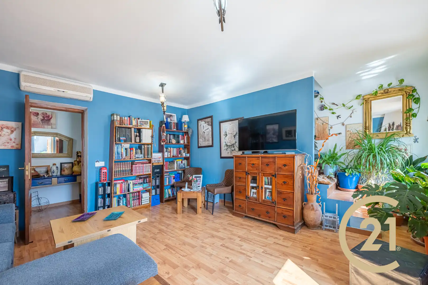 Sala de estar de Ático en venta en Ojén con Parquet, Amueblado y Horno