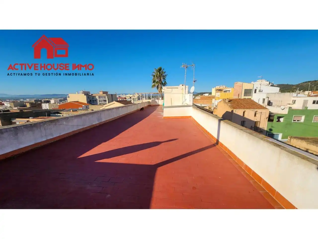 Casa en venta en Calle Arquitecte Gaudí, imagen 2