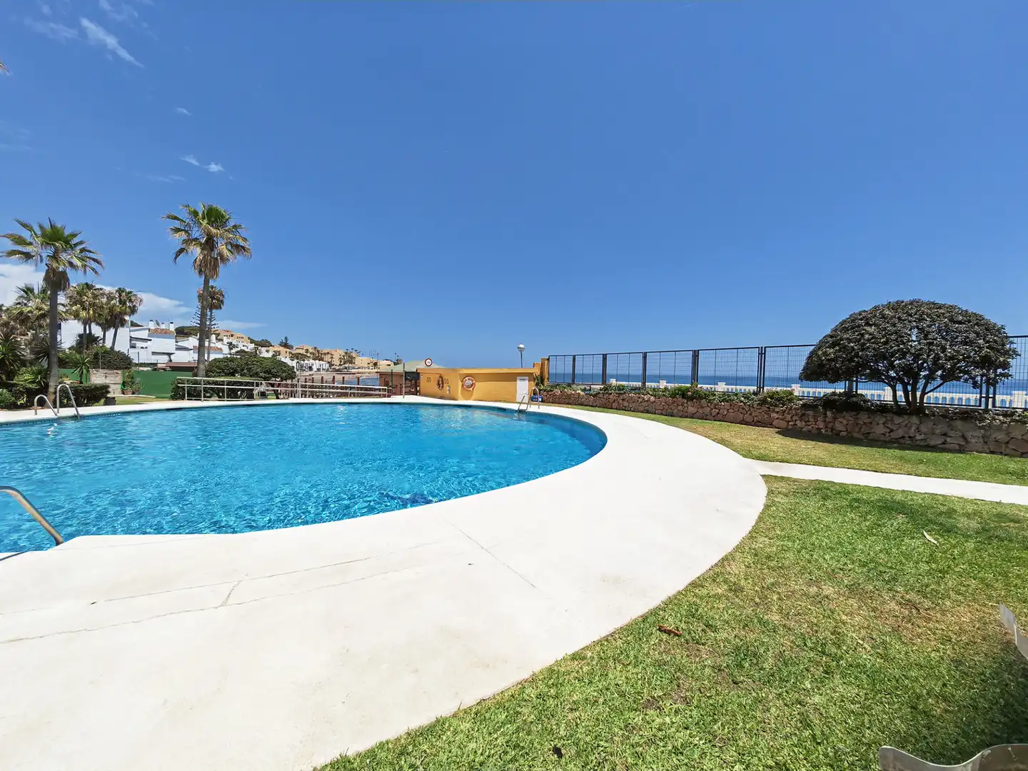 Piscina de Apartamento en venta en Mijas con Aire acondicionado, Amueblado y Internet