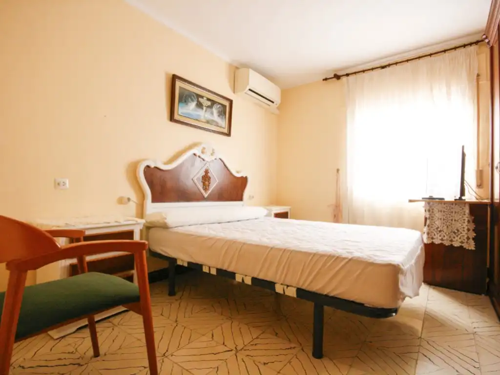 Bedroom of Detached homes for sale in Coín