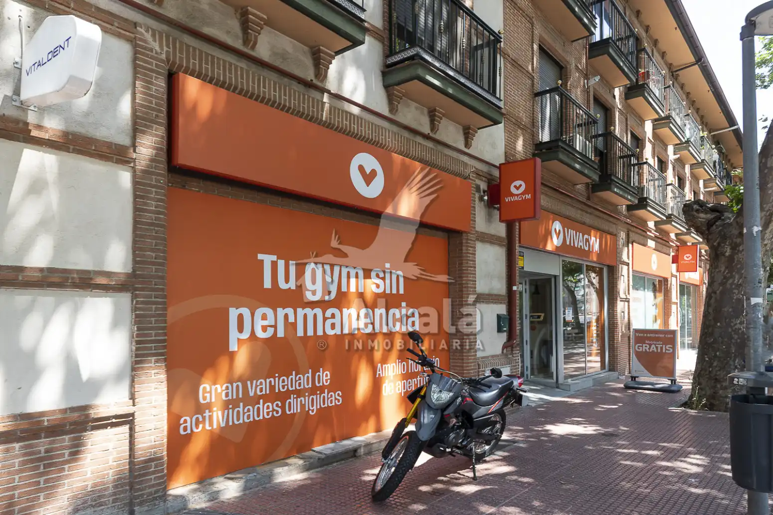 Piso en venta en Alcalá de Henares con Calefacción, Parquet y Piscina