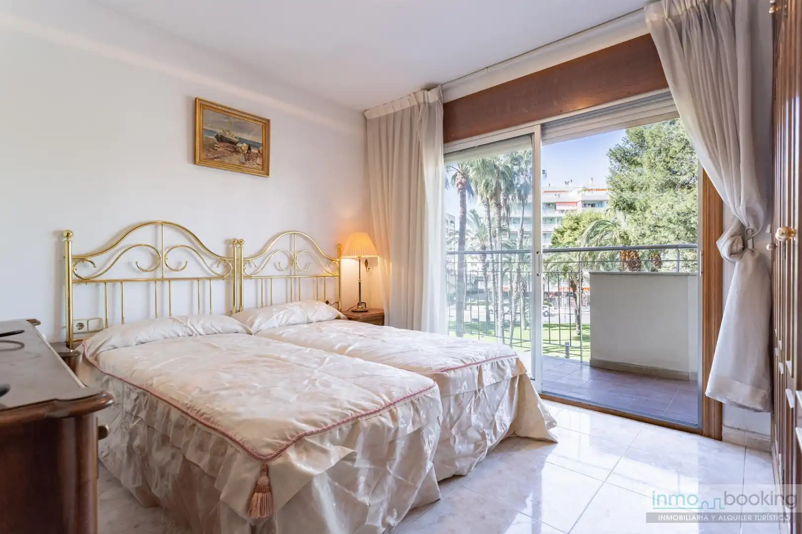 Schlafzimmer von Wohnungen zum Verkauf in Salou mit Klimaanlage, Heizung und Terrasse