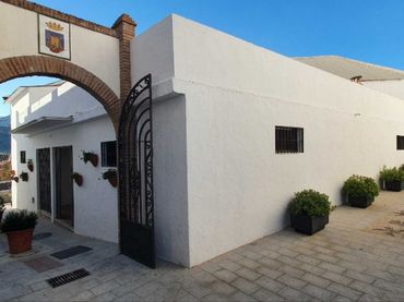 Local comercial en venda a Alozaina