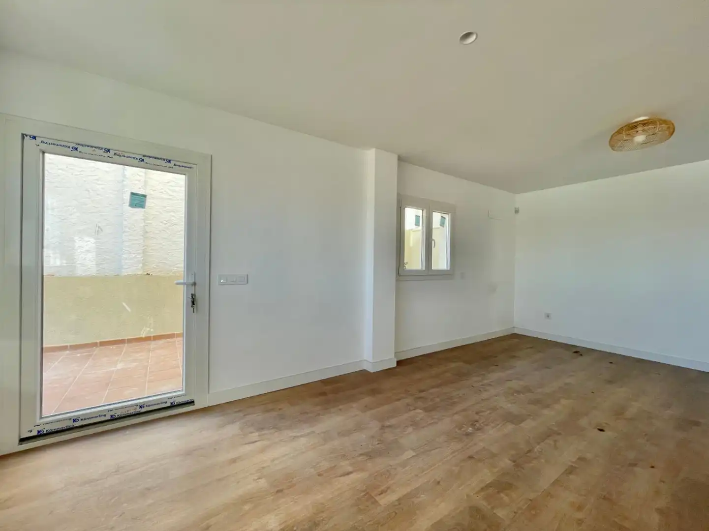Apartament amb terrassa en venda a Montemar, imagen 2