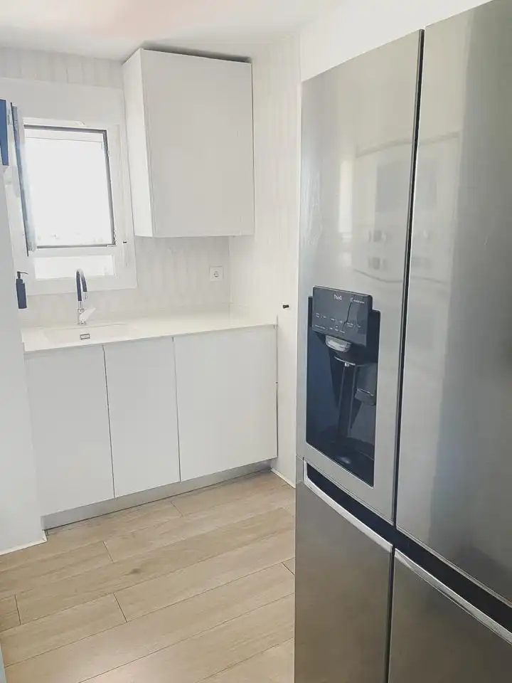 Küche von Wohnung zum Verkauf in Cádiz mit Klimaanlage