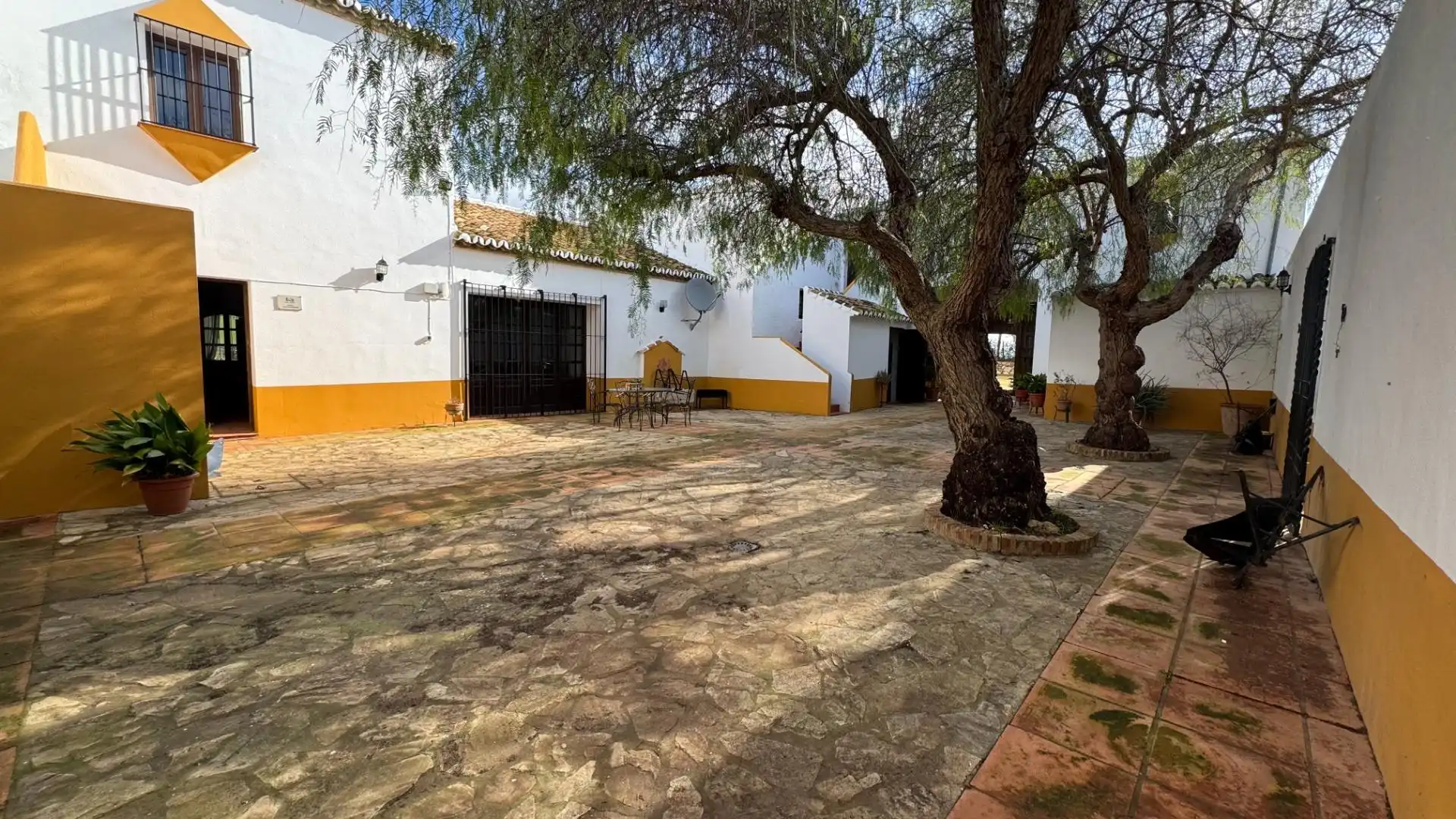 Vista exterior de Finca rústica en venta en Teba con Aire acondicionado, Jardín privado y Piscina