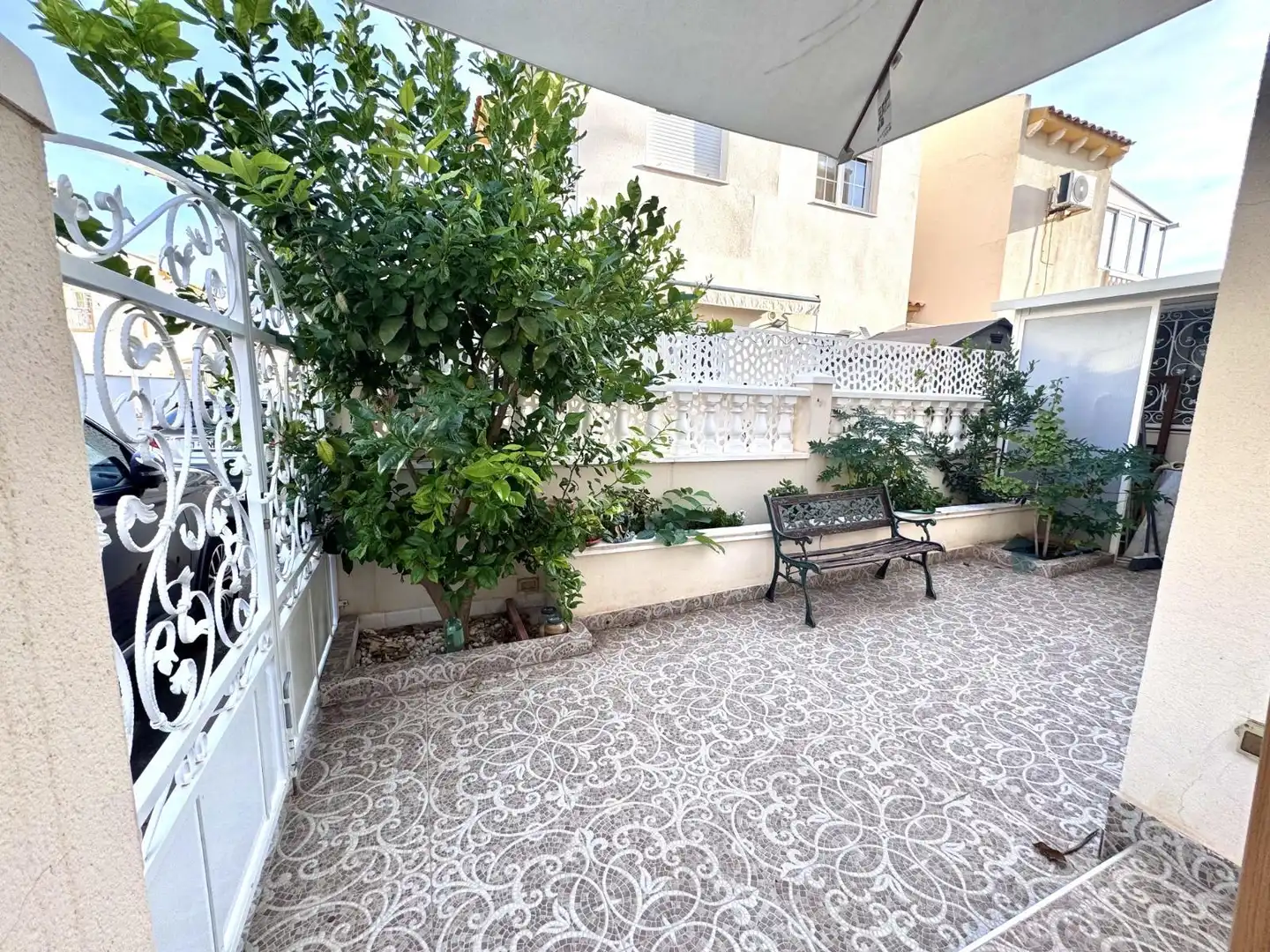 Terraza de Casa adosada en venta en Orihuela con Aire acondicionado, Jardín privado y Terraza