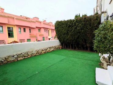 Apartament amb piscina de lloguer a Torreblanca del Sol