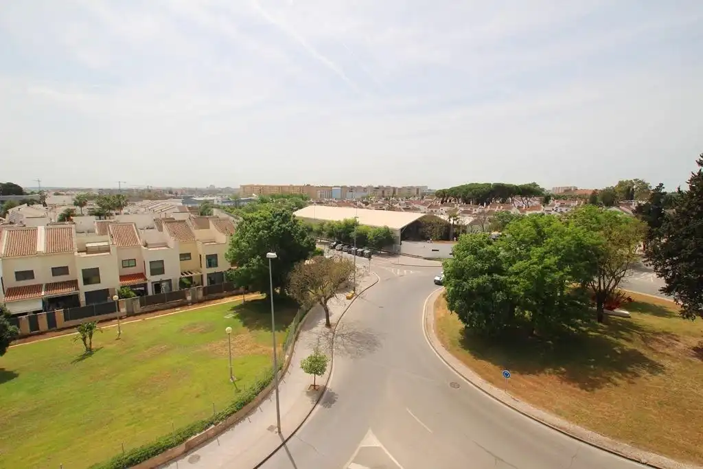 Außenansicht von Wohnung zum Verkauf in Jerez de la Frontera mit Klimaanlage, Heizung und Parkett