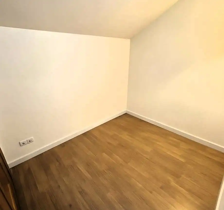 Maisonette zum Verkauf in Cobeña mit Klimaanlage, Heizung und Terrasse