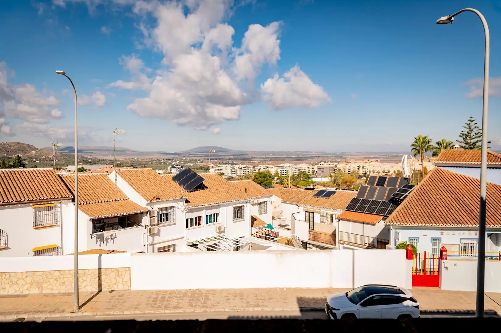 Vista exterior de Casa o xalet en venda en Antequera amb Aire condicionat, Terrassa i Traster