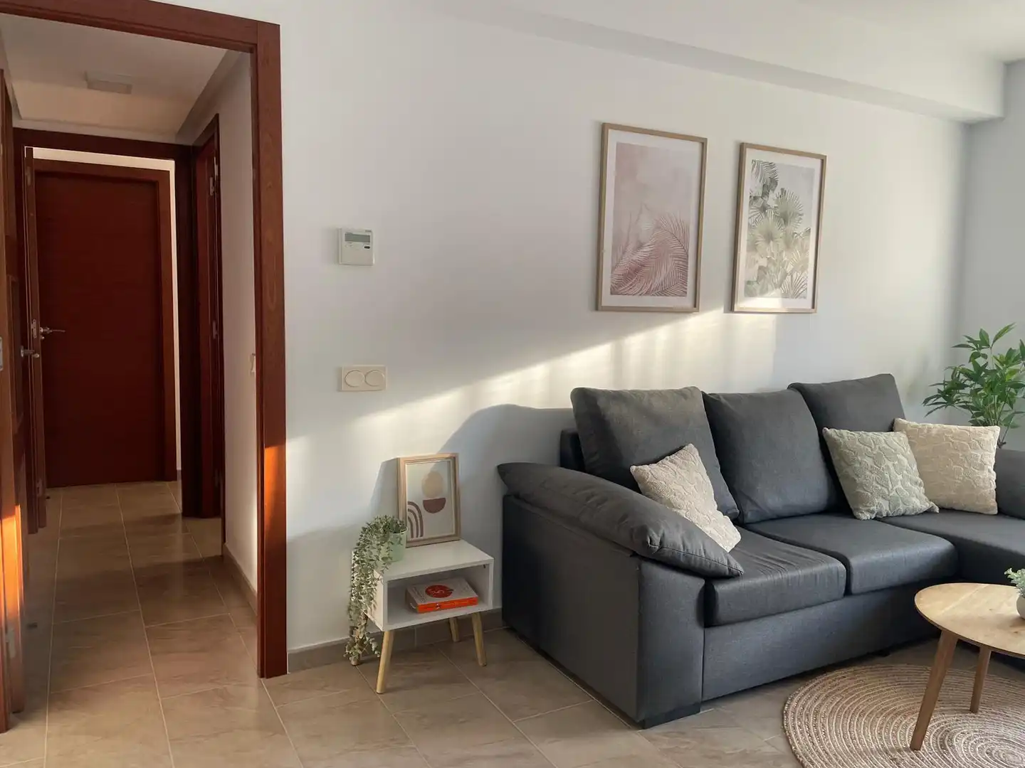 Sala de estar de Piso en venta en Roquetas de Mar con Aire acondicionado, Calefacción y Terraza