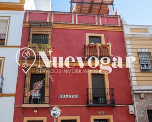 Exterior view of Duplex for sale in  Sevilla Capital  with Air Conditioner, Terrace and Balcony