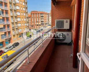 Exterior view of Flat for sale in Zamora Capital   with Air Conditioner, Heating and Parquet flooring